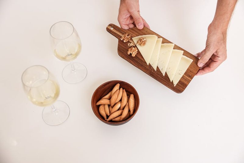 Walnut Housewarming Gift Set